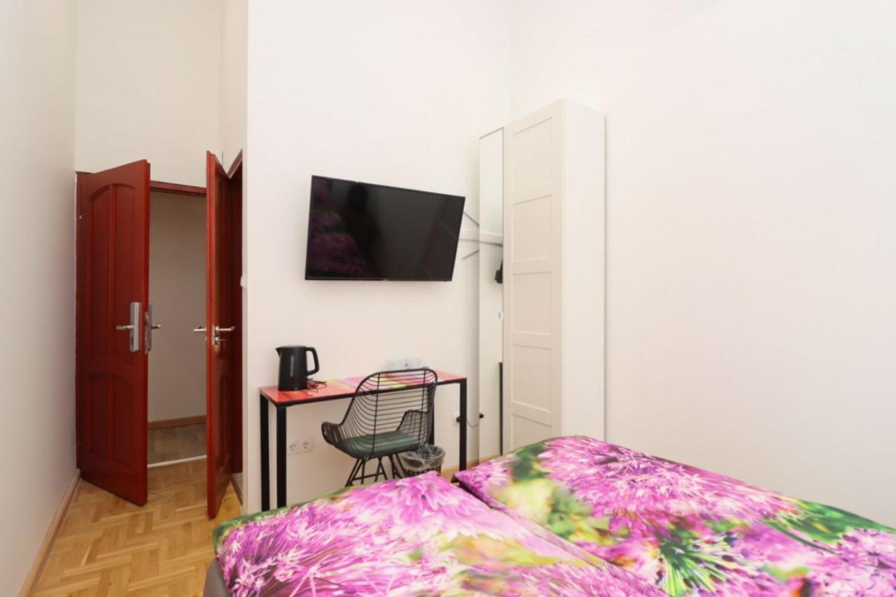 Ziti Citi Budapest Apartment ภายนอก รูปภาพ